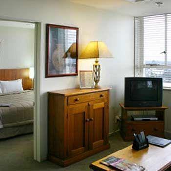 The Poplars Apartment Hotel ไครสต์เชิร์ช ภายนอก รูปภาพ